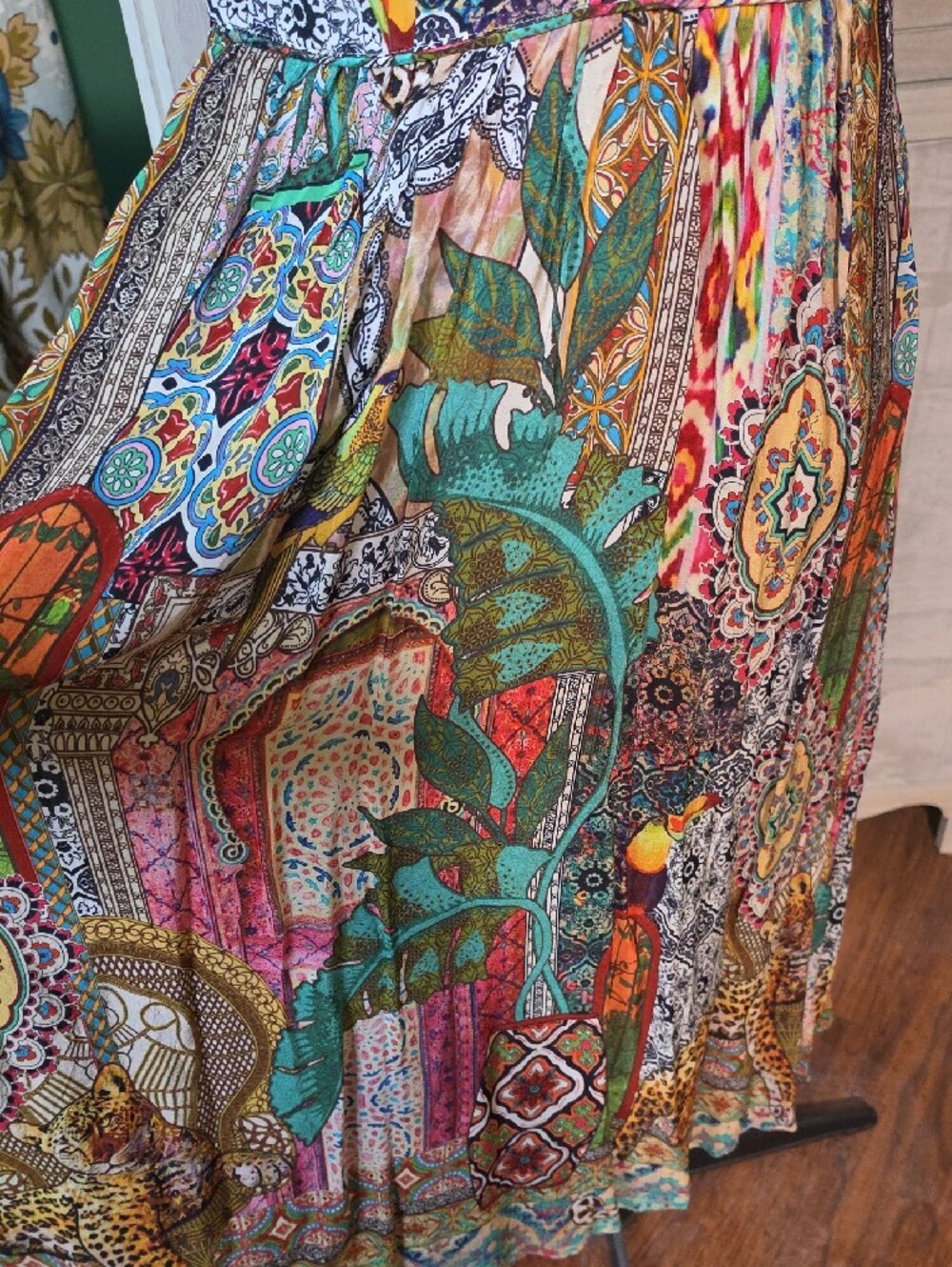 FARM Rio Gayatri Maxi Dress Multicolor Festival Tropical Patchwork Size M - Picture 6 of 8